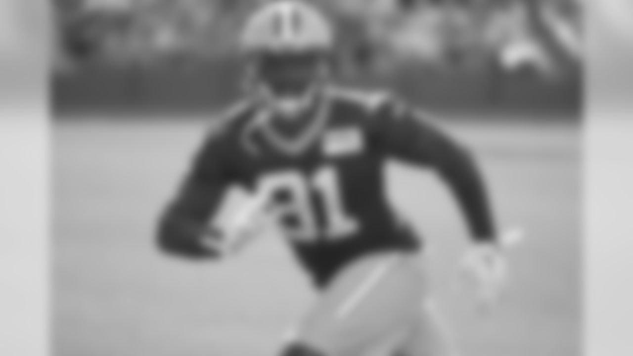 Elliott earned first-team All-Mid-American Conference honors as a senior in 2013 after starting all 12 games and recording 70 tackles (43 solo), the third-highest total on the team.