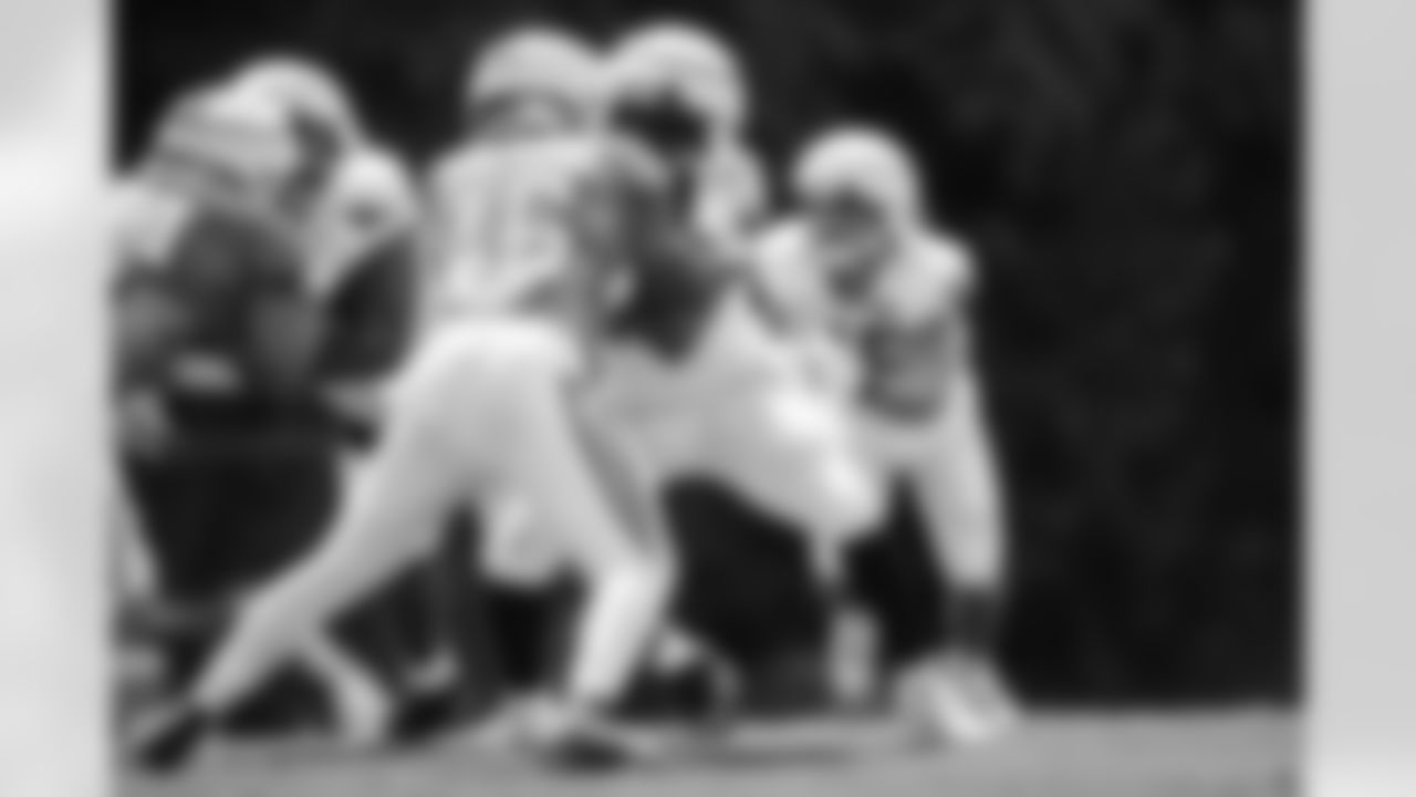 LB - 46 - Arron Mosby