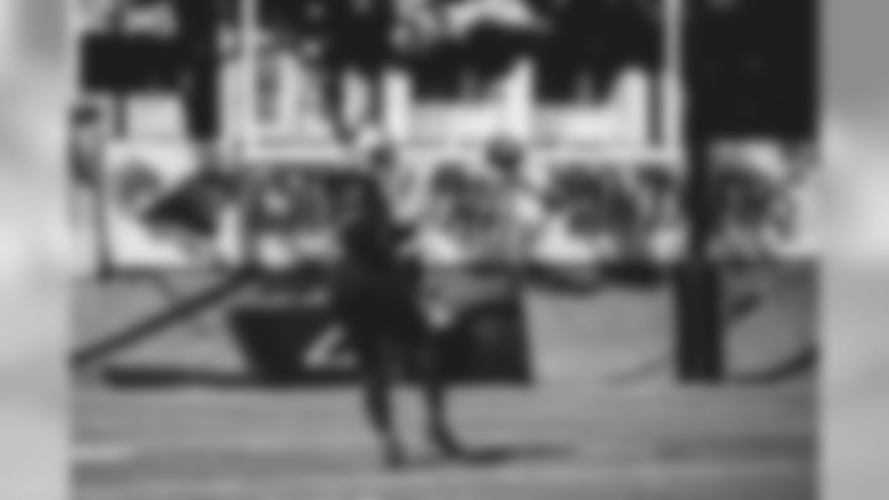 E_MK2_9749