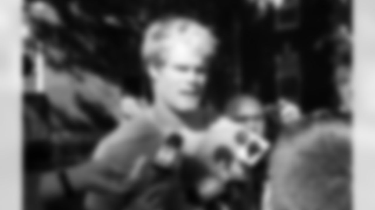 TE Greg Olsen