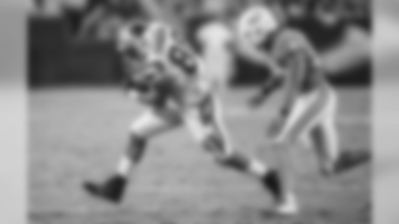 TE Scott Simonson