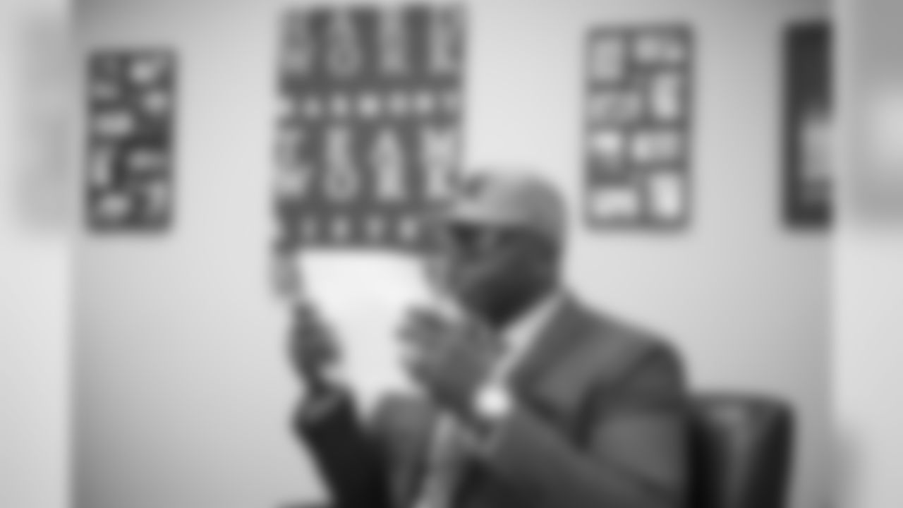 DT Vernon Butler