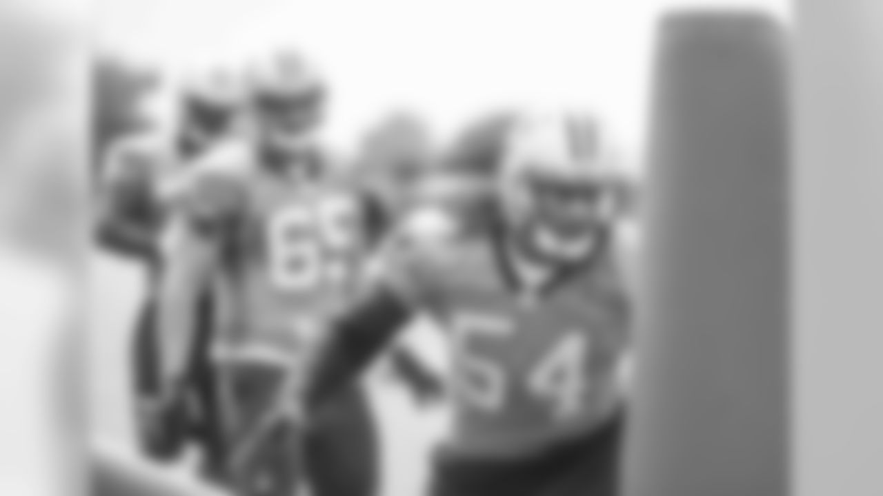 LB Shaq Thompson