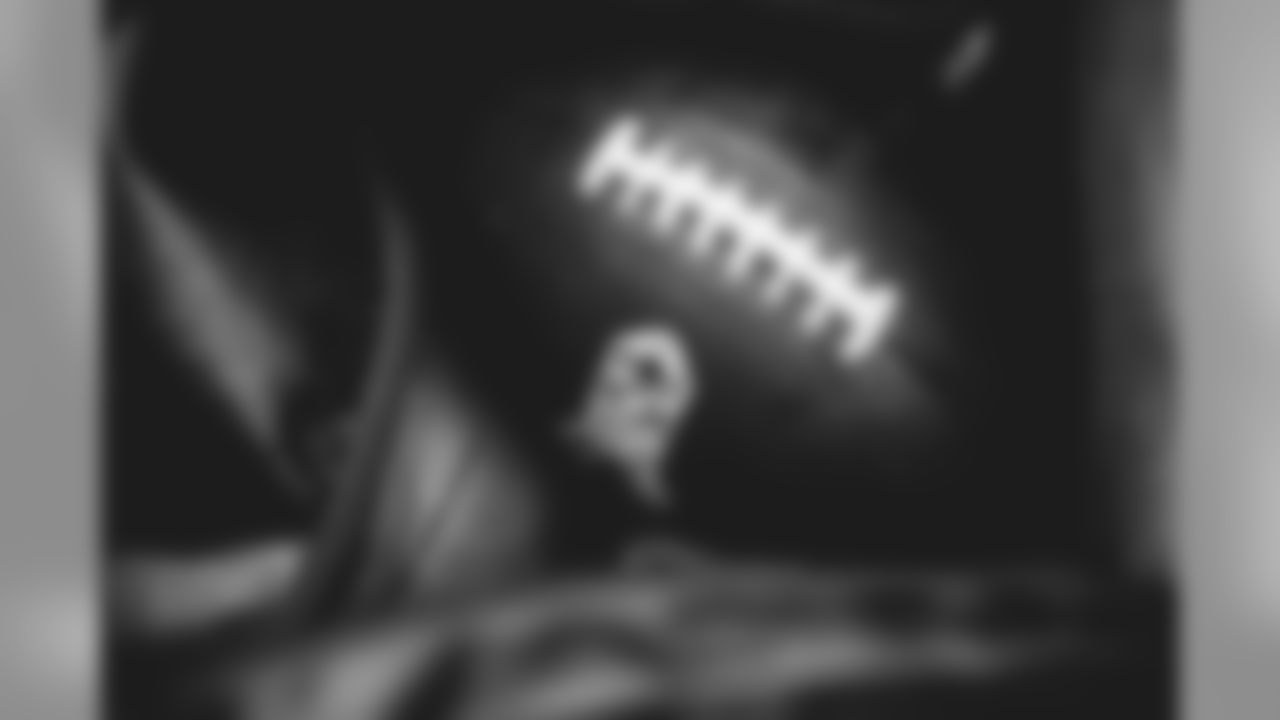 E_5DS_9402