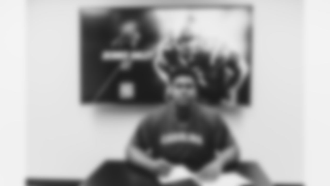 RookieSignings_53