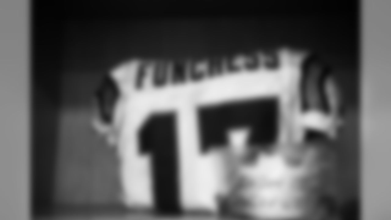 Locker room_29