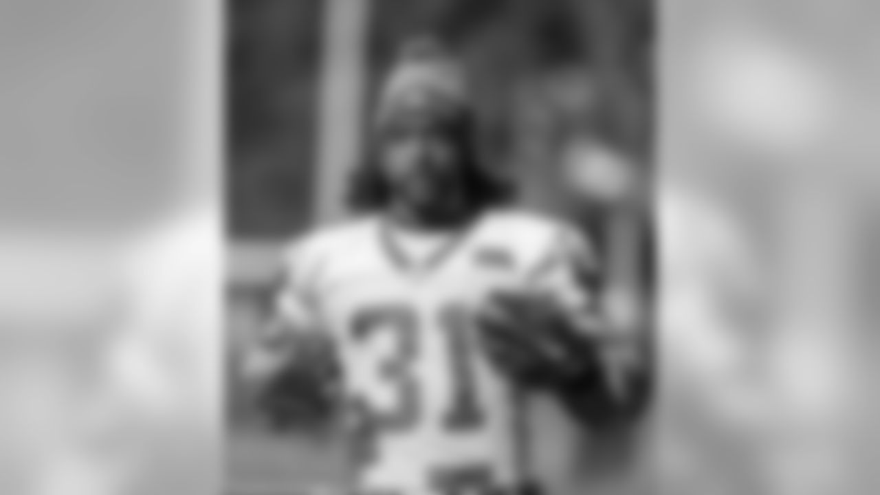 CB Charles Tillman