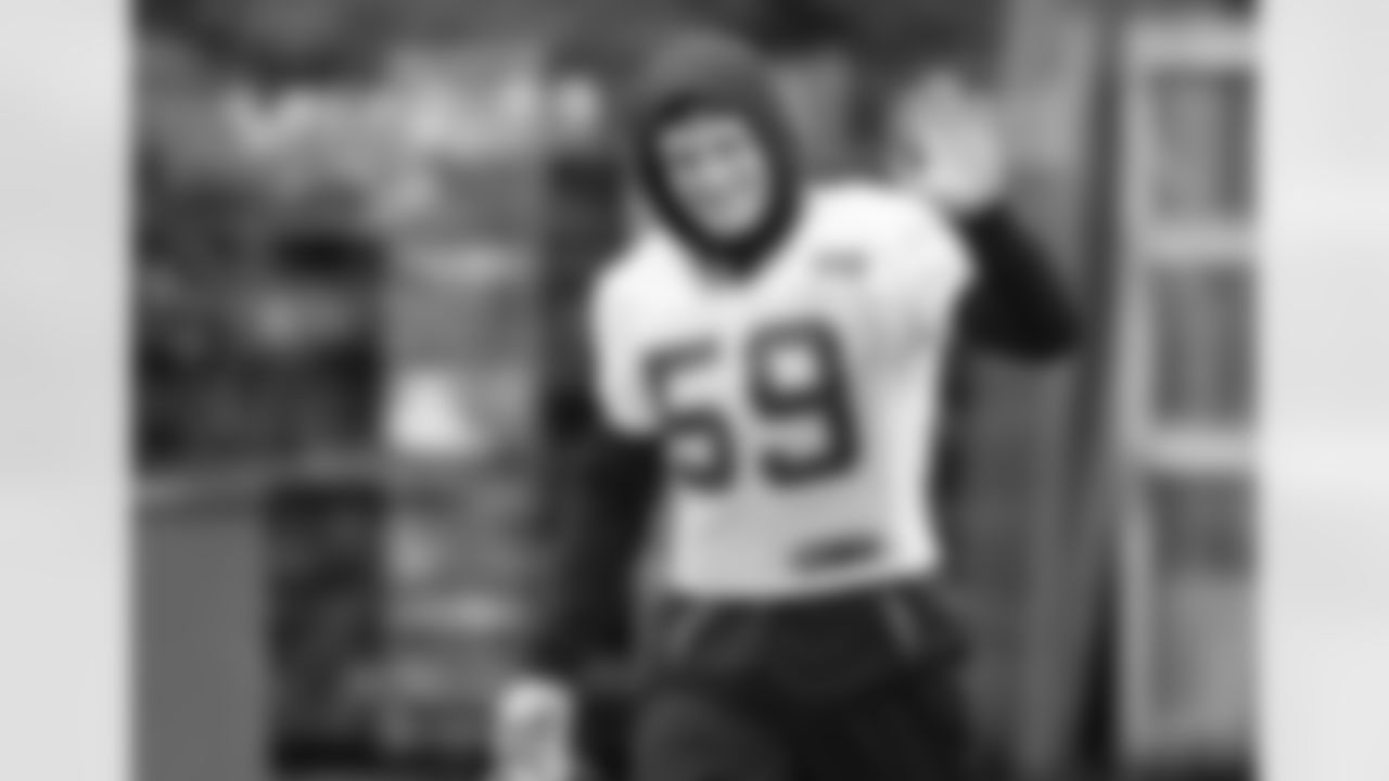 Wk11WalkoutsThu_241