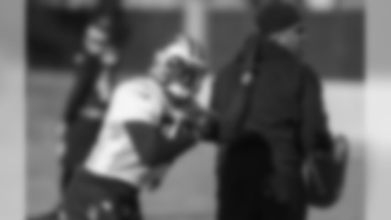 LB Thomas Davis