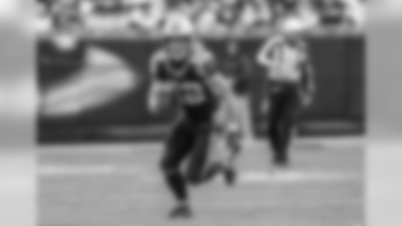 2018_12_23 CARvsATL game 3850_1
