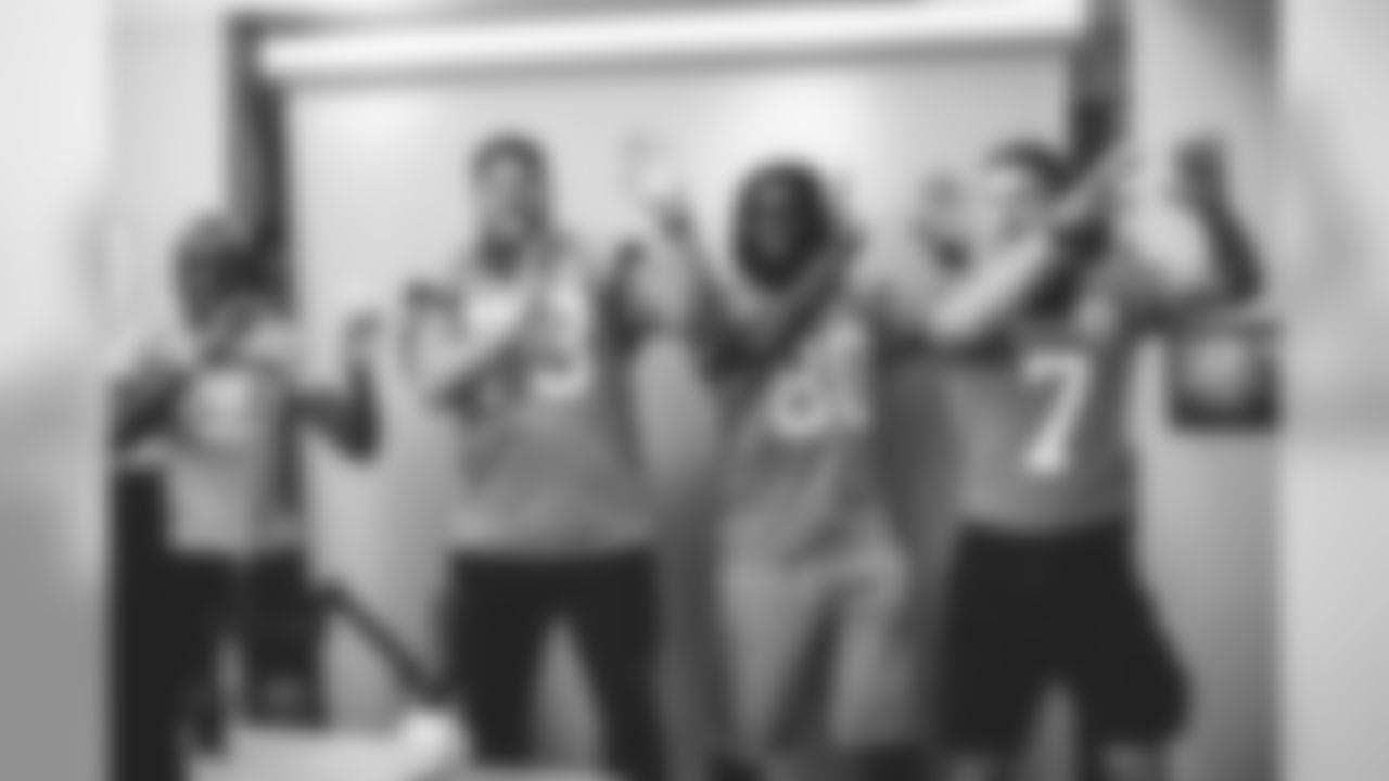 190924levine_426
