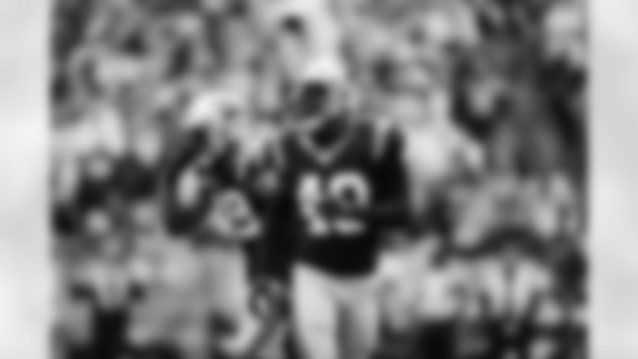 230924 In-Game Edits Seahawks-199