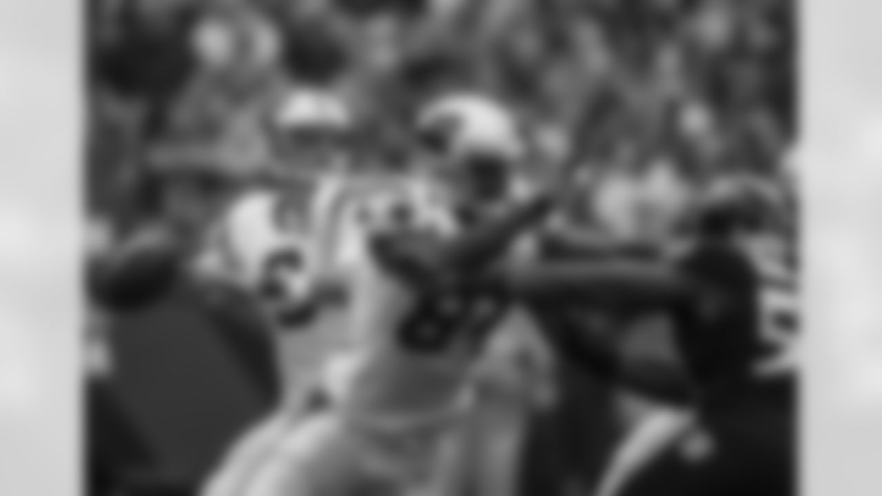 QB Derek Anderson