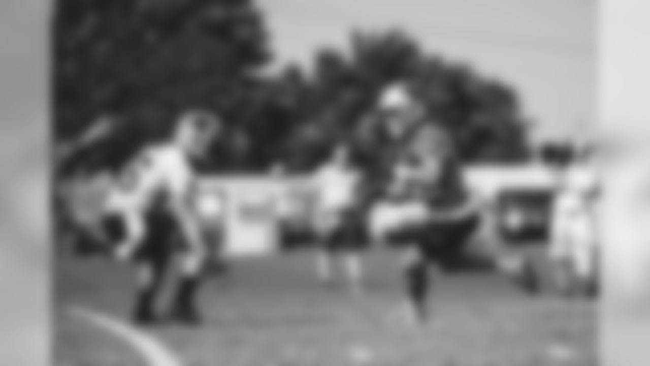 E_1D2_1681