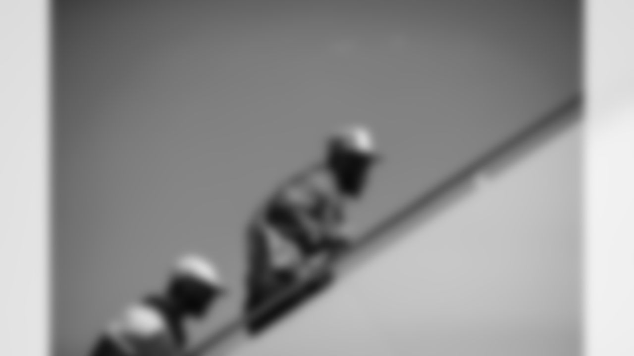 AE7I0165