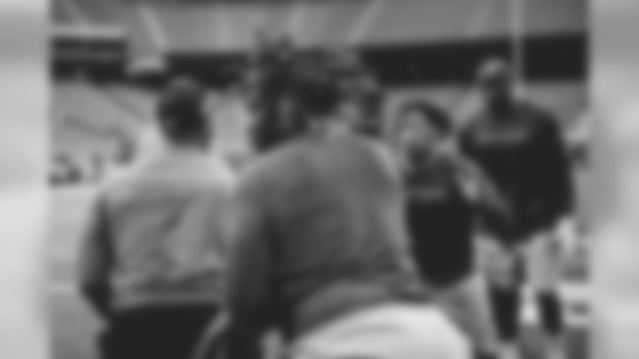 190929CARatHOU_285