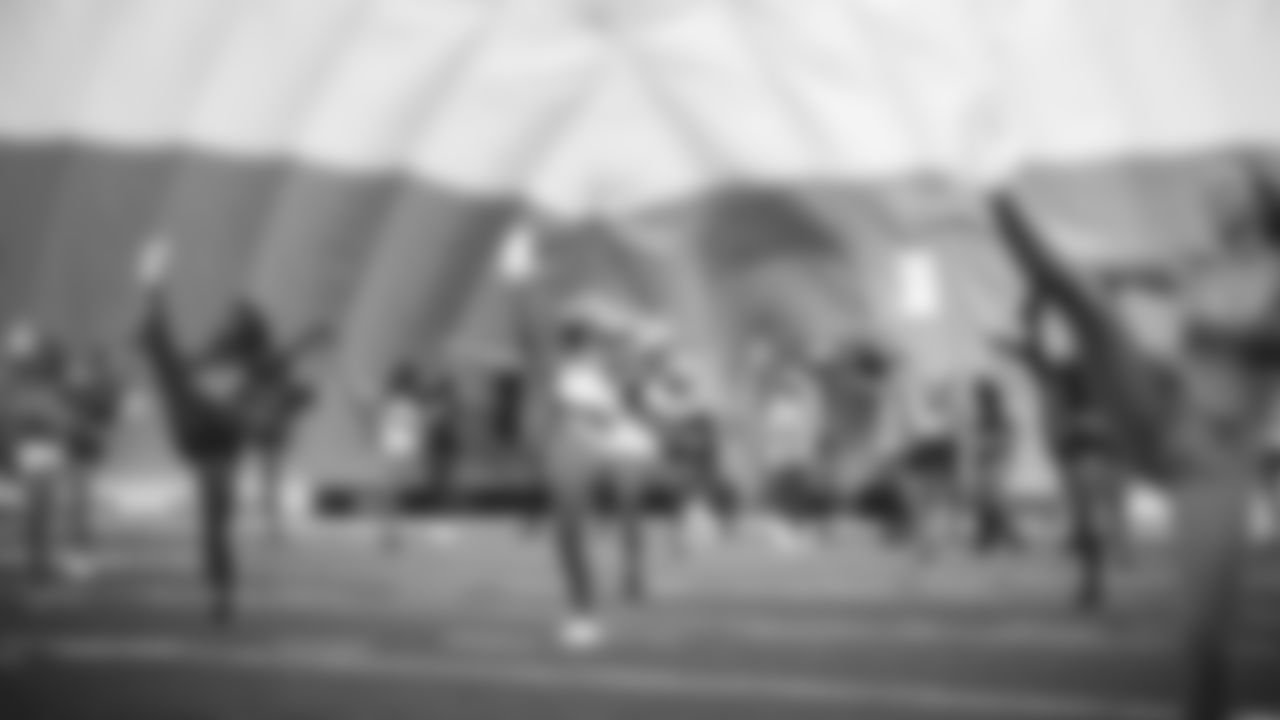 E_DX3_3412