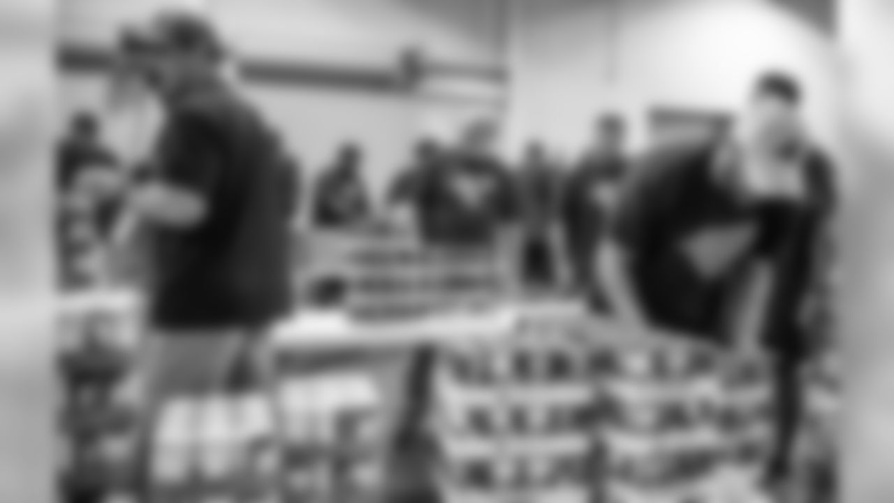 2018_09_24 Panthers at Second Harvest 269