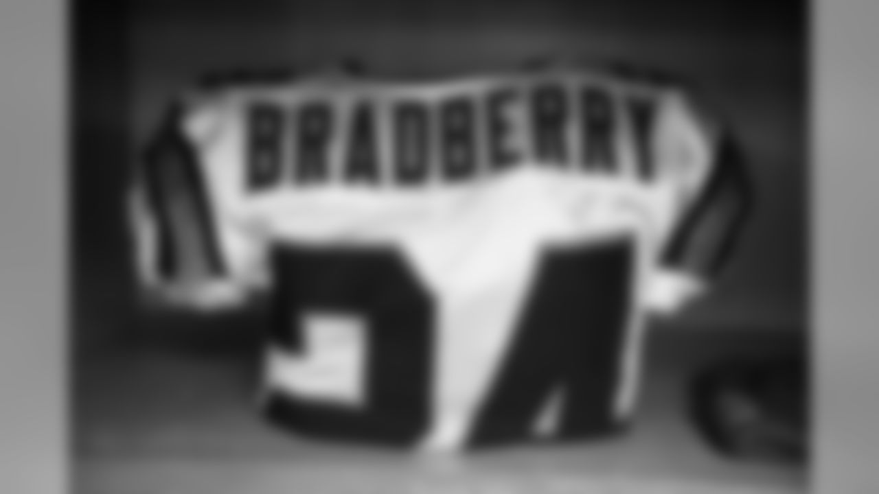 Locker room_39