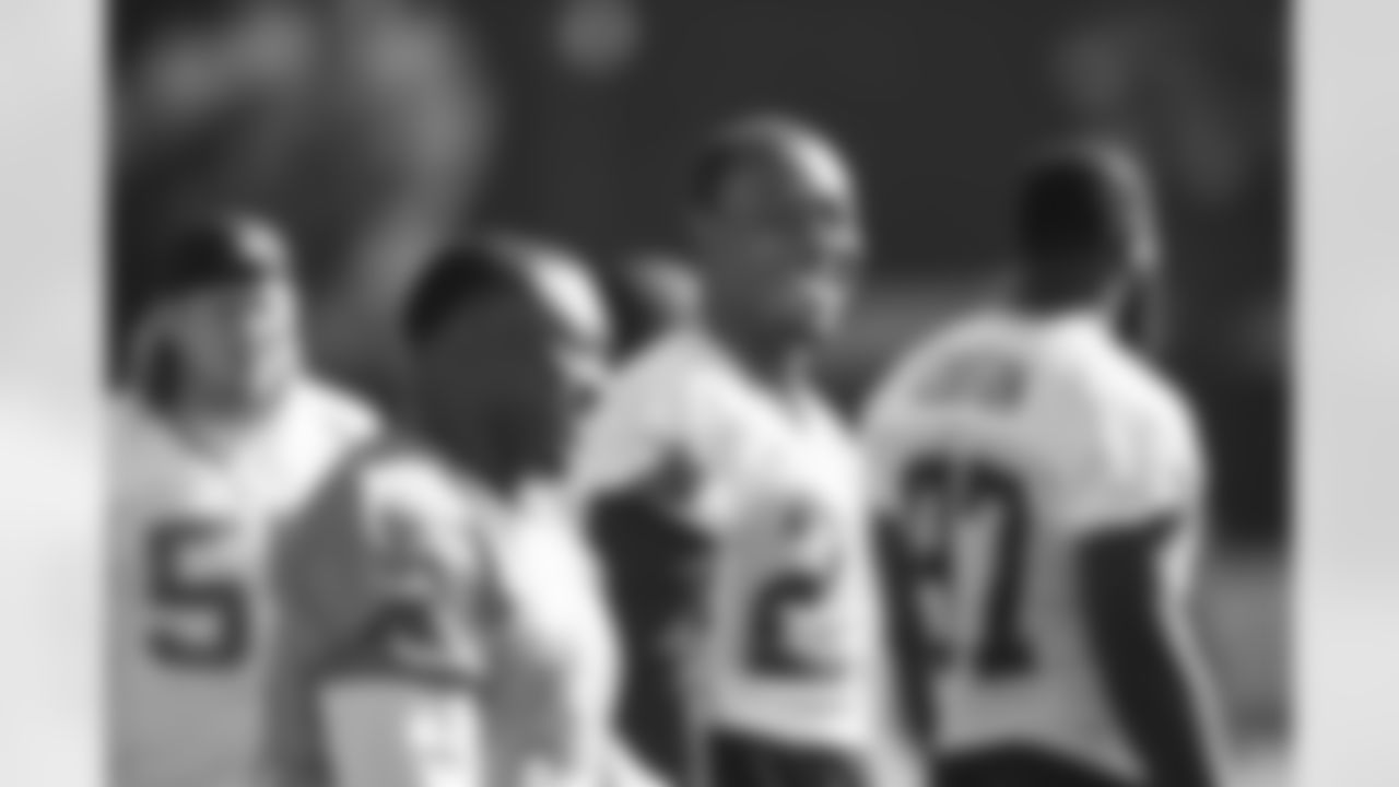 CB Teddy Williams