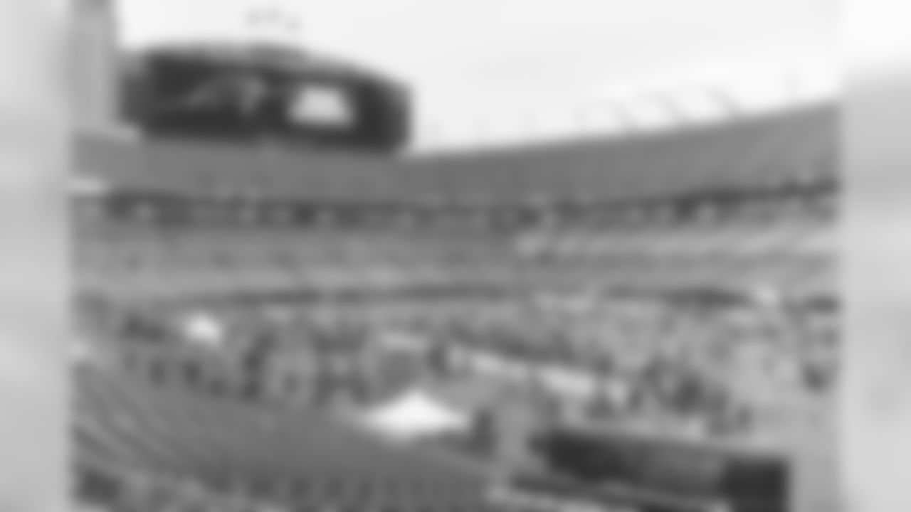 19042DraftParty_372_1