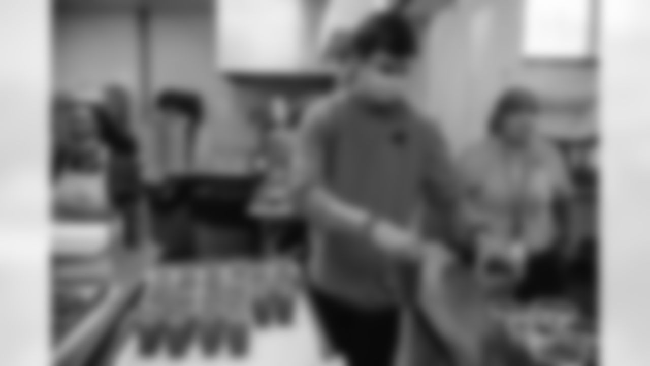 221004 Jeremy Chinn- Roof Above -19