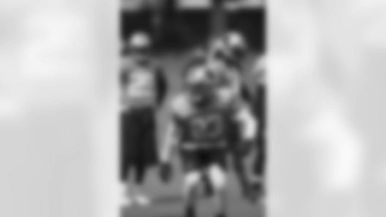 CB Melvin White