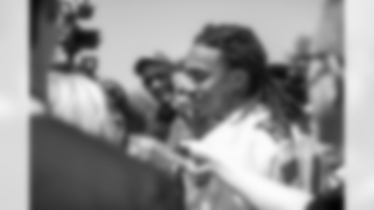 LB Shaq Thompson