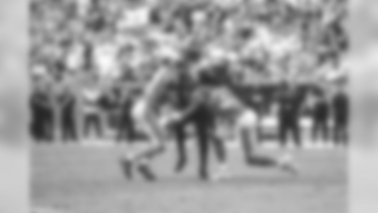 191006carvsjax_4070