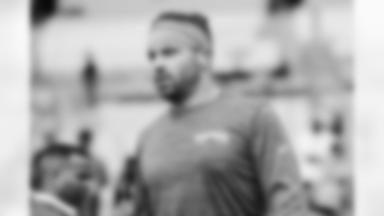 QB - 6 - Baker Mayfield