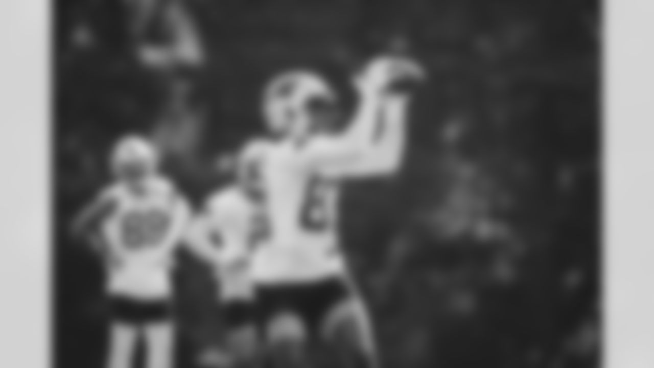 #83 David Moore