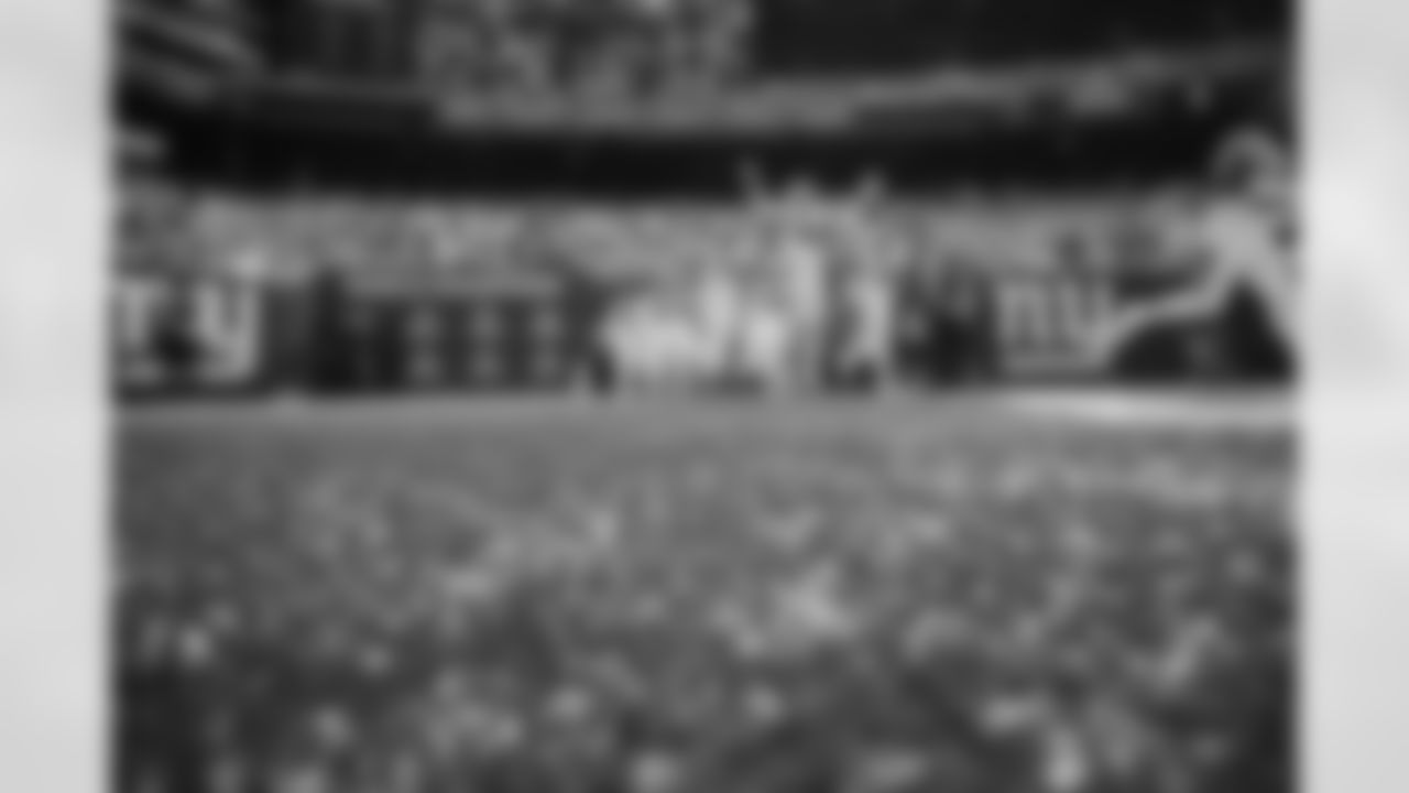 220918 WK 2 NY Giants-245