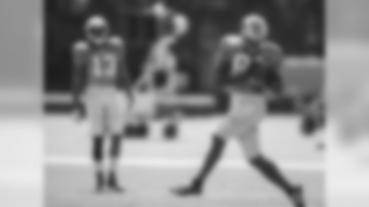 WR Jason Avant