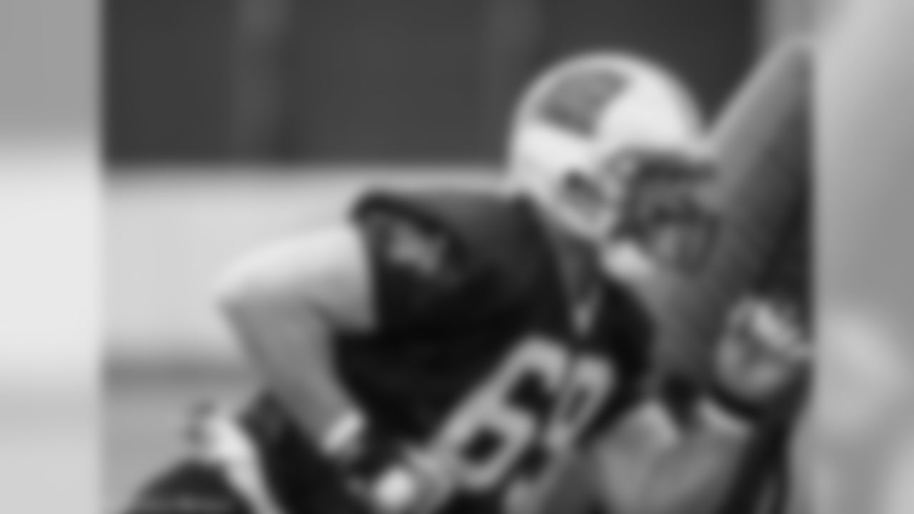 DE Jared Allen