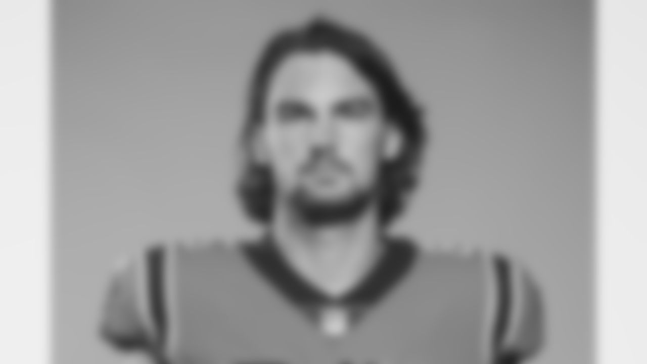 #85 Dan Arnold