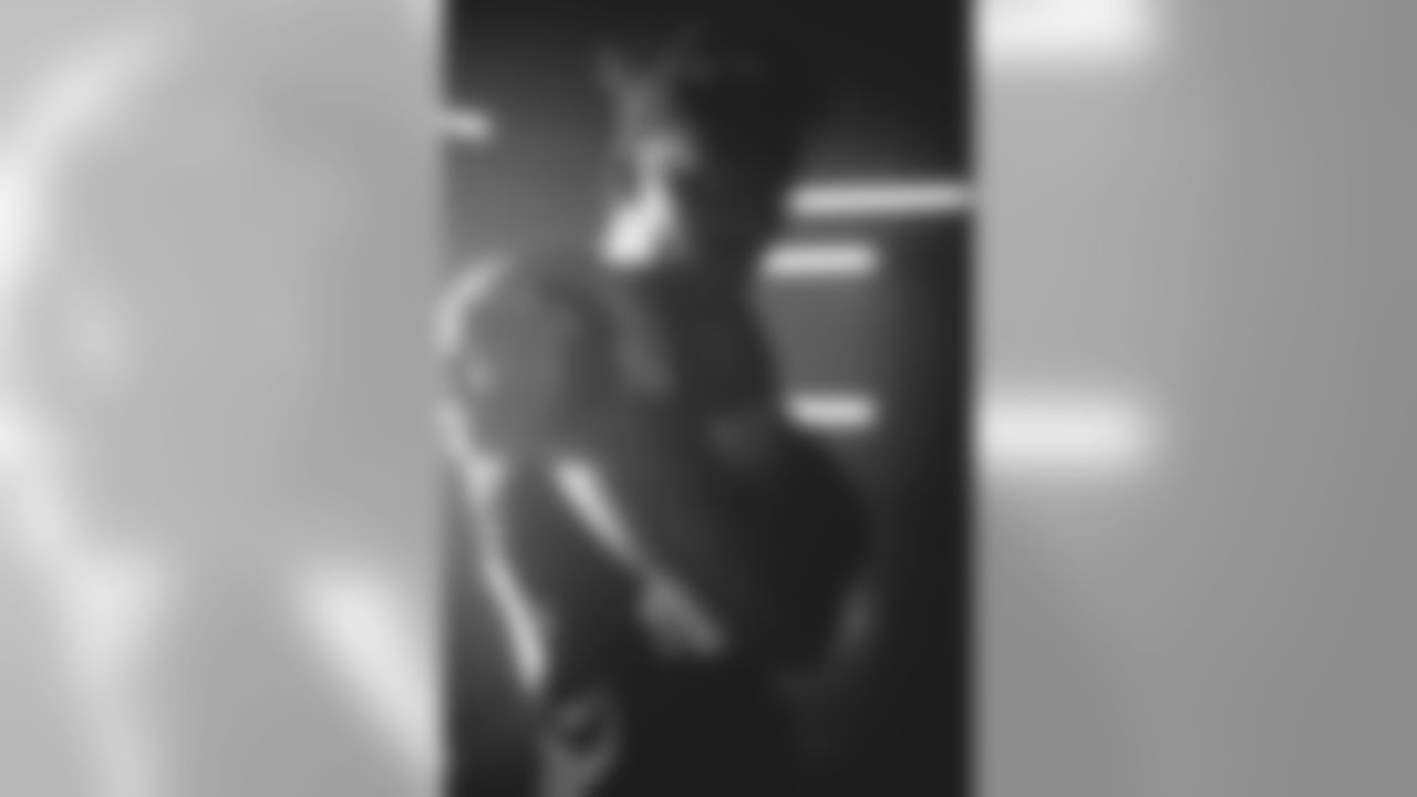 E_MK2_8924