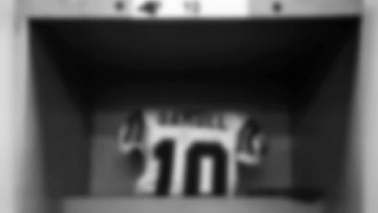 Locker room_25