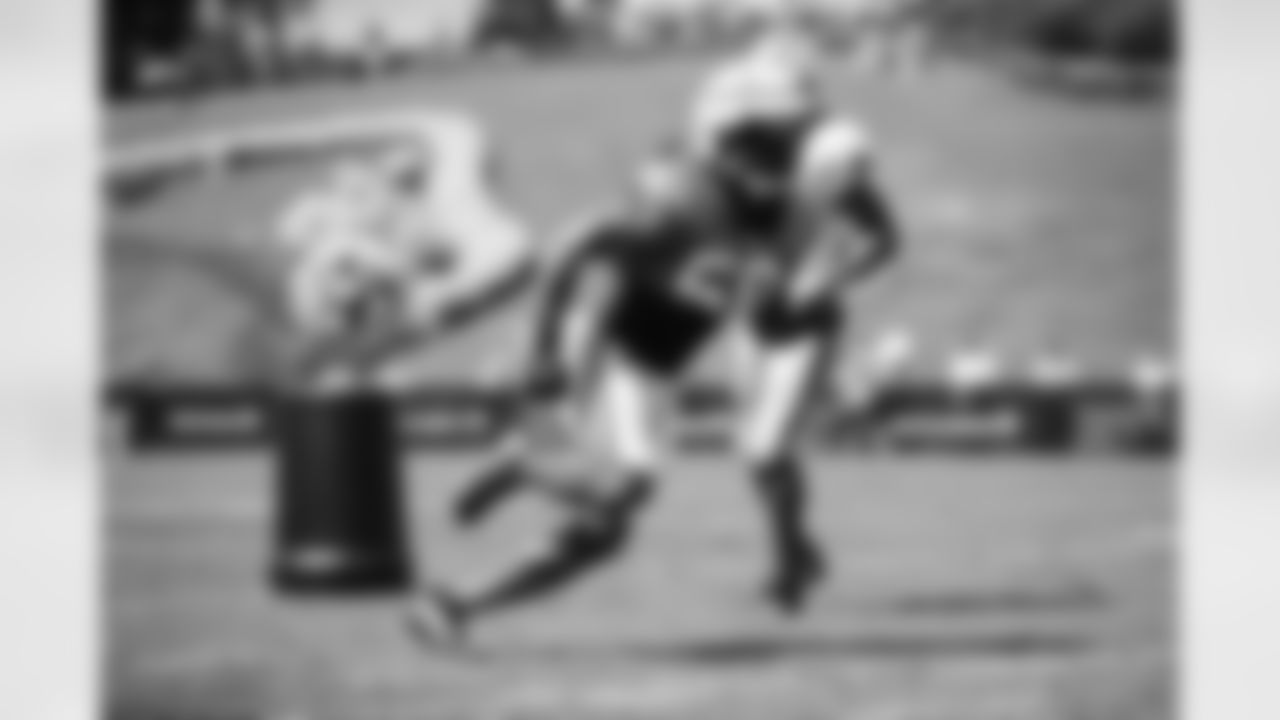 LB - 50 - Julian Stanford