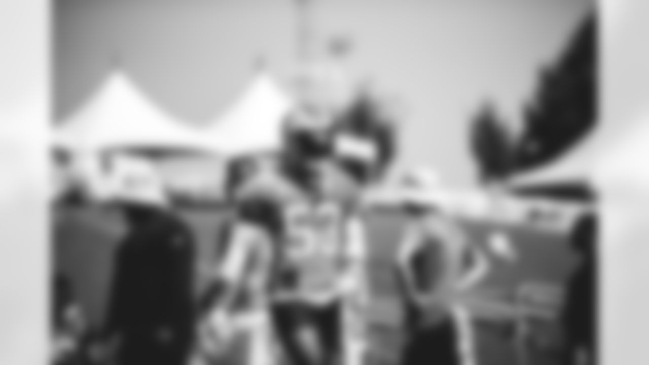 E_1D3_7652