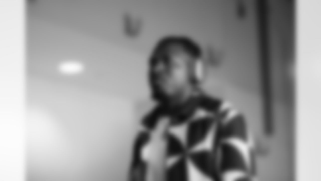 S - Xavier Woods