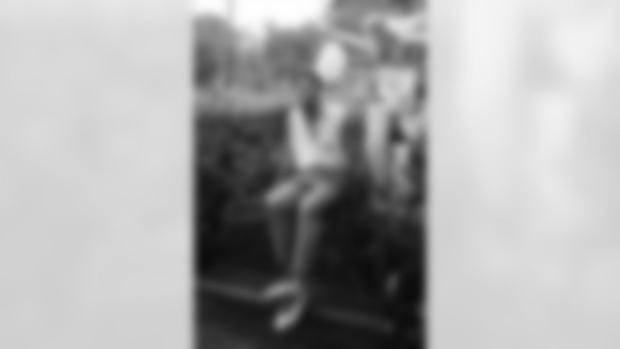 DX3_6431