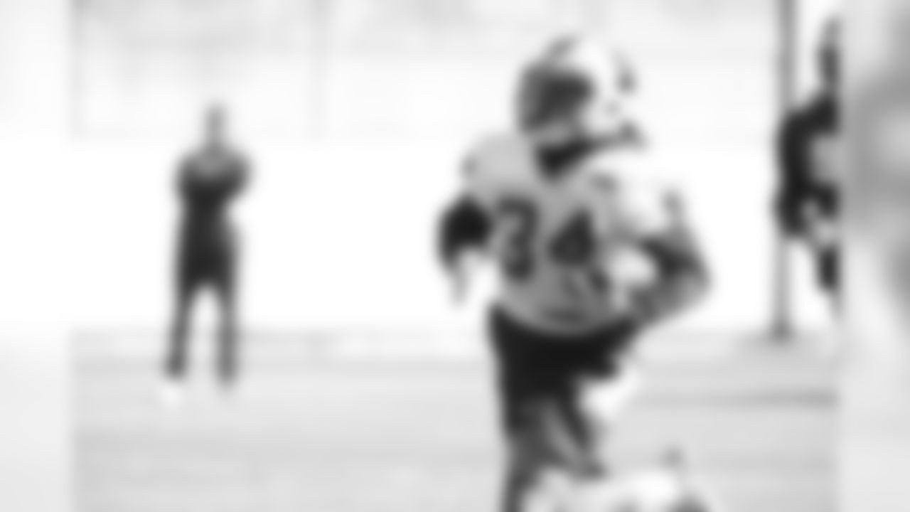 RB Cameron Artis-Payne