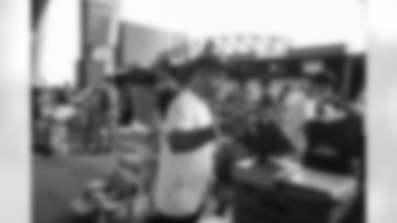 20220802_MoreThanABackpack-089
