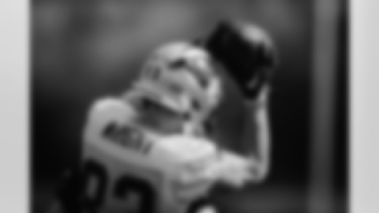 WR - 83 - Derek Wright
