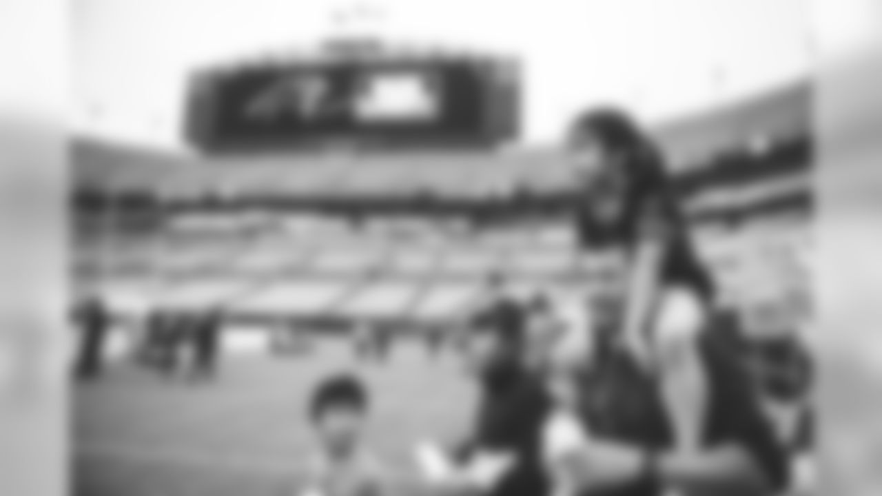 19042DraftParty_266