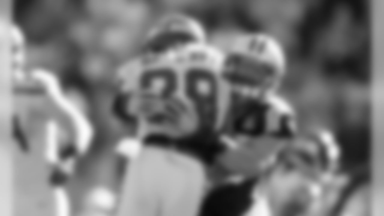 Luke Kuechly