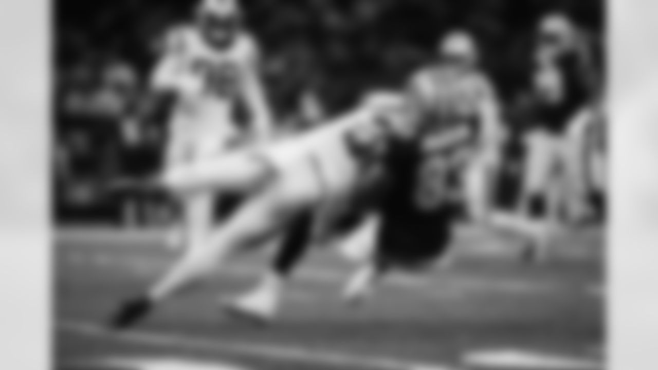 DB Myles Hartsfield