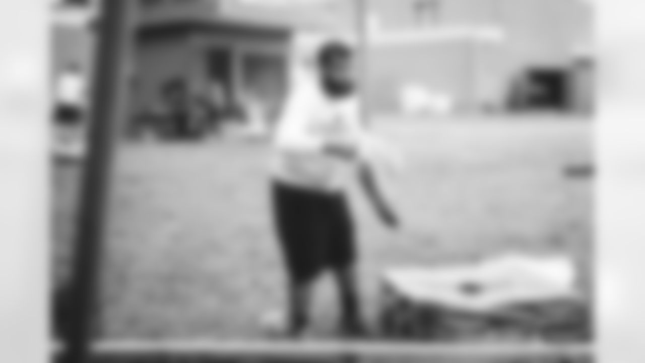 E_DX3_2607