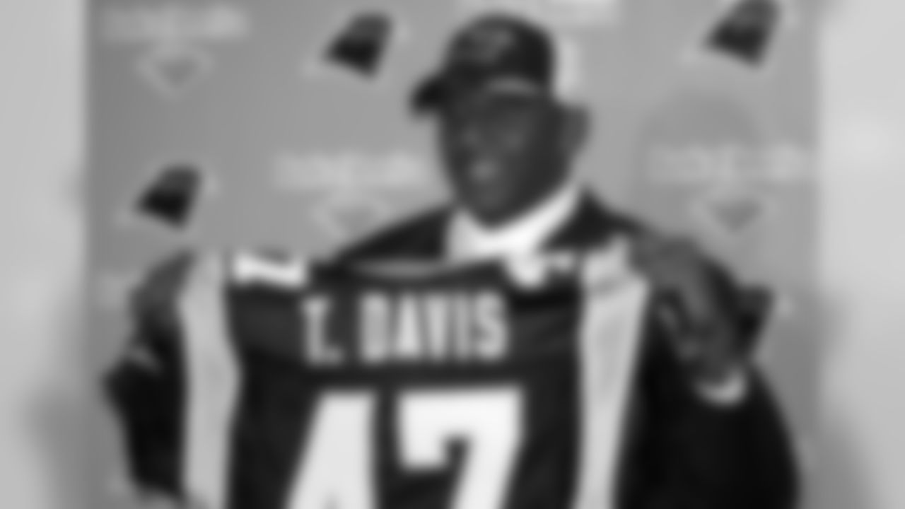 Thomas Davis - All Black Uniform