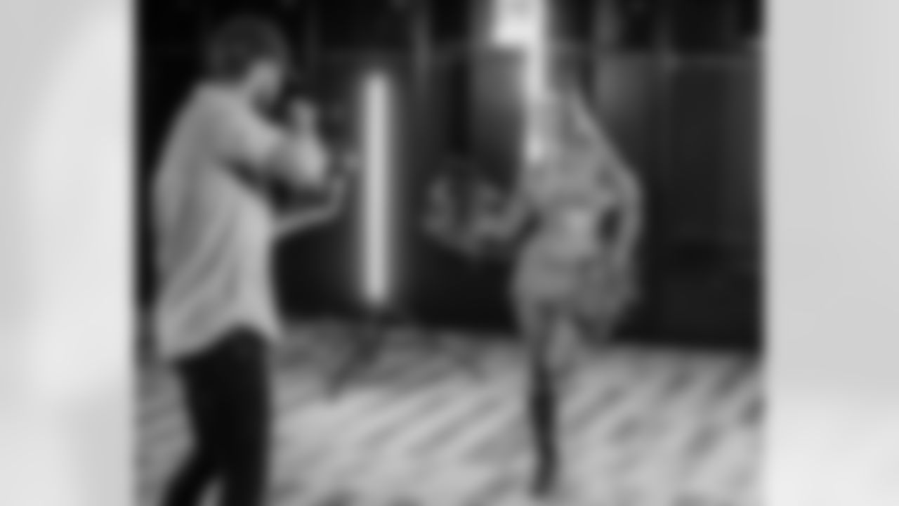 2018_06_20 top cats BTS 0600